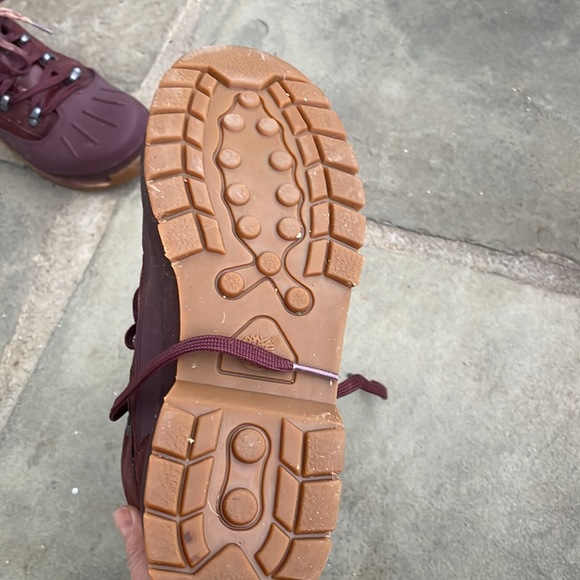 Timberland boy boots. - Picture 5 of 7